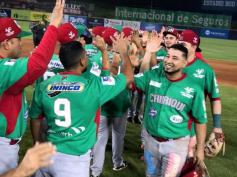 photo of baseball teams congratulating each other