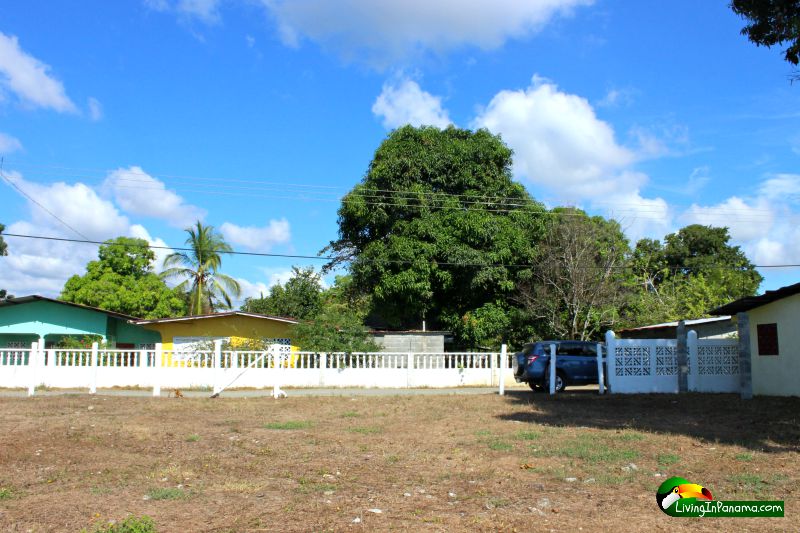 Beach Front House For Sale – Puerto Armuelles, Panama
