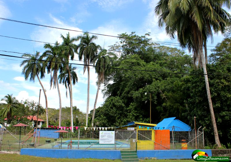Ocean View Property In Quiet Las Palmas Neighborhood